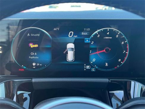 Used 2022 Mercedes-Benz GLA 250 4MATIC image 26