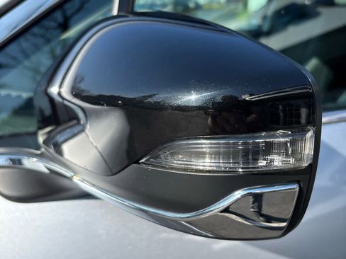 Used 2023 Subaru Outback Limited XT image 21