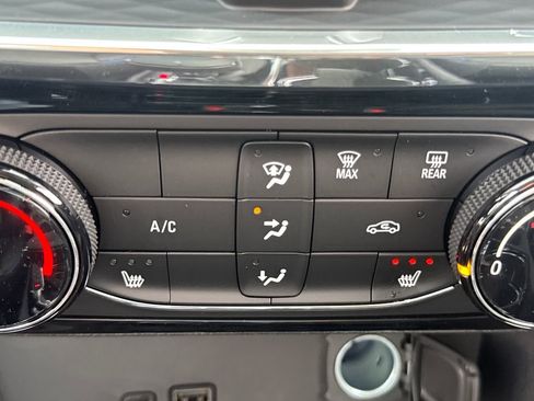 New 2026 Buick Encore GX Sport Touring w/ Advanced Technology Package FWD image 19