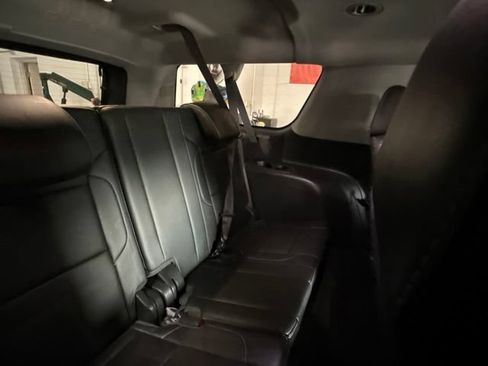 Used 2016 Chevrolet Suburban LTZ AWD/4WD image 29