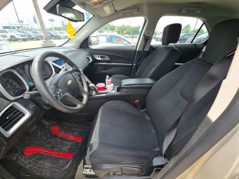 Used 2014 Chevrolet Equinox LS FWD image 17