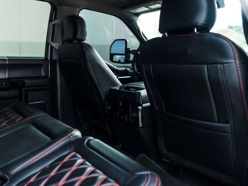 Used 2020 Ford F250 Lariat w/ Lariat Ultimate Package AWD/4WD image 36