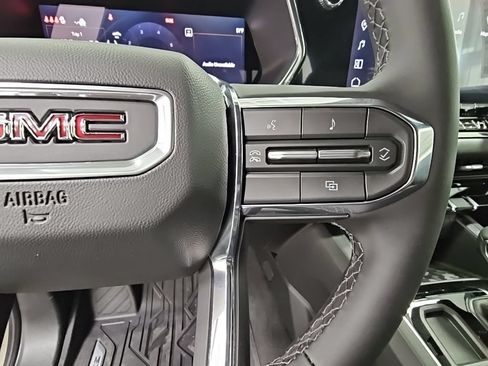New 2026 GMC Canyon Elevation w/ Convenience Package RWD image 27