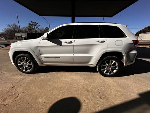 Used 2016 Jeep Grand Cherokee Summit w/ Platinum Series Group image 4