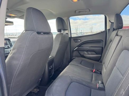 Used 2015 Chevrolet Colorado LT image 28