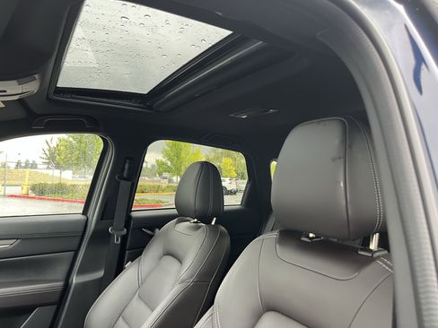 Used 2025 MAZDA CX-5 Signature image 19