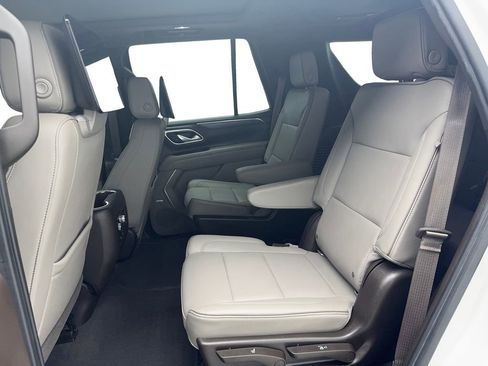 Used 2021 GMC Yukon SLT w/ SLT Premium Package RWD image 23