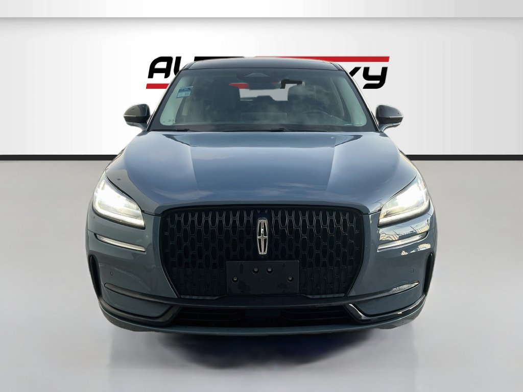 Used 2024 Lincoln Corsair AWD w/ Equipment Group 101A image 2