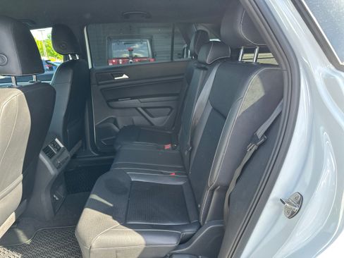 Used 2020 Volkswagen Atlas Cross Sport SE AWD/4WD image 10