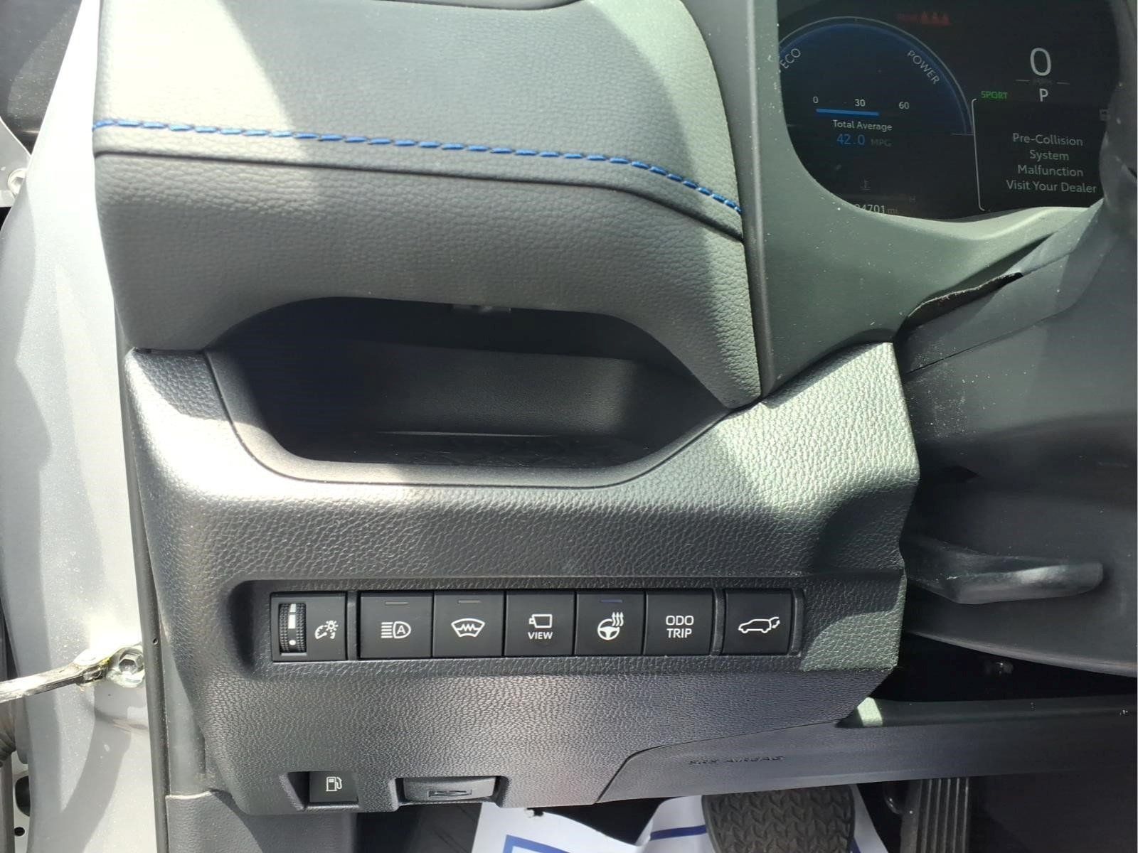 Used 2024 Toyota RAV4 XSE w/ Advanced Technology Package AWD/4WD image 18