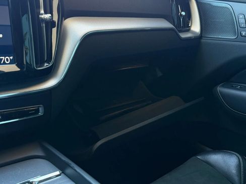 Used 2019 Volvo XC60 T5 R-Design w/ Protection Package image 61