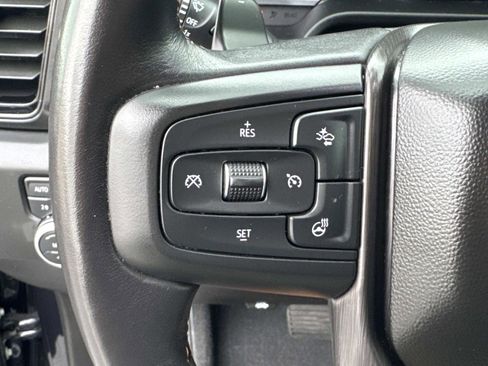 Used 2022 GMC Sierra 1500 AT4 w/ AT4 Premium Package image 9