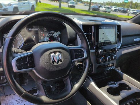 Used 2022 RAM 1500 Big Horn AWD/4WD image 14
