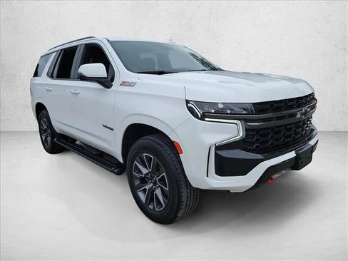 Used 2021 Chevrolet Tahoe Z71 w/ Z71 Off-Road Package image 3