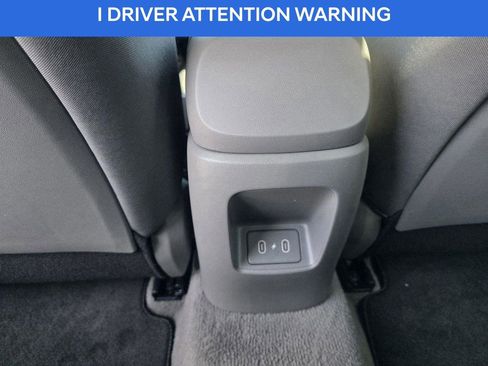 Certified 2025 Hyundai Elantra Sport FWD image 19