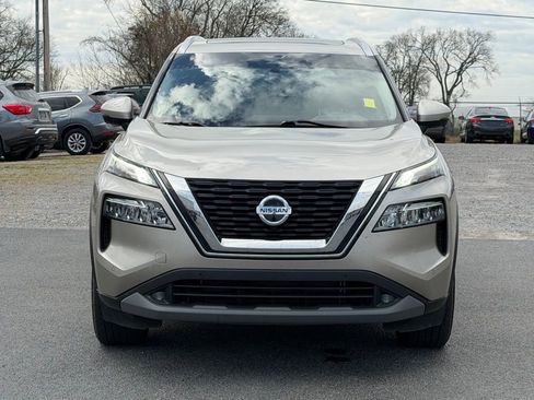 Used 2021 Nissan Rogue SL w/ Premium Package image 10
