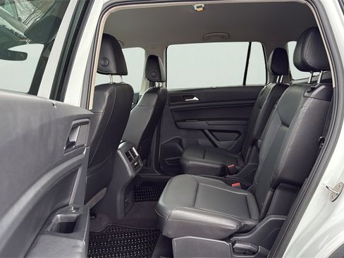 Used 2020 Volkswagen Atlas SE w/ Towing Package image 22