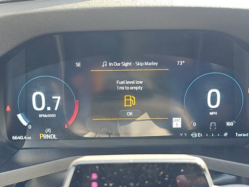 Used 2025 Ford Explorer ST-Line w/ ST-Line Street Pack image 10