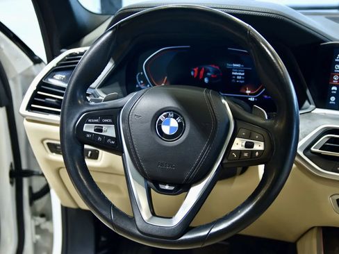 Used 2022 BMW X5 xDrive40i w/ Premium Package AWD/4WD image 18