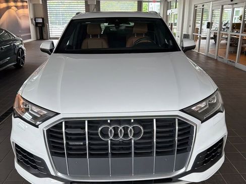 Used 2020 Audi Q7 3.0T Premium Plus AWD/4WD image 2