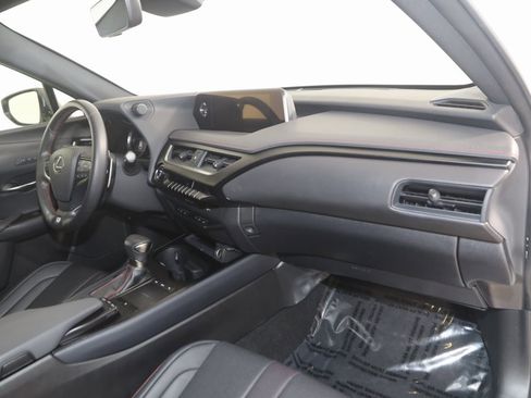 Used 2020 Lexus UX 250h F Sport image 43