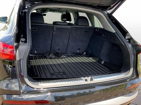 Used 2025 Audi Q5 Premium w/ Convenience Package AWD/4WD image 20
