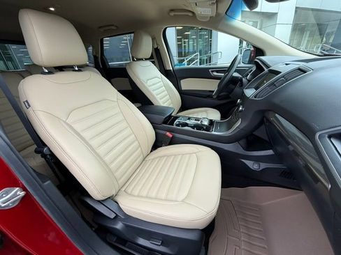 Used 2020 Ford Edge SEL w/ Convenience Package FWD image 8