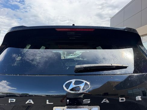 Used 2022 Hyundai Palisade Limited FWD image 24