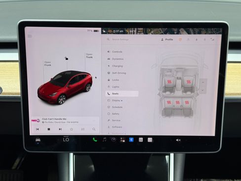 Used 2021 Tesla Model Y Long Range AWD/4WD image 26