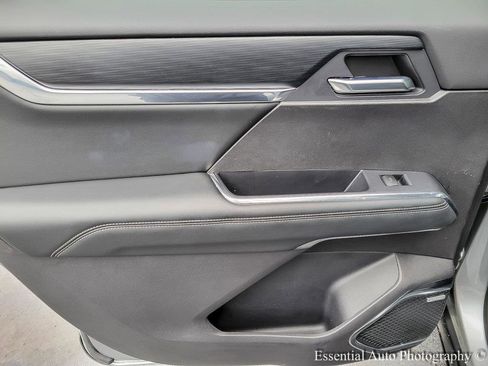 Certified 2025 GMC Acadia Elevation image 21