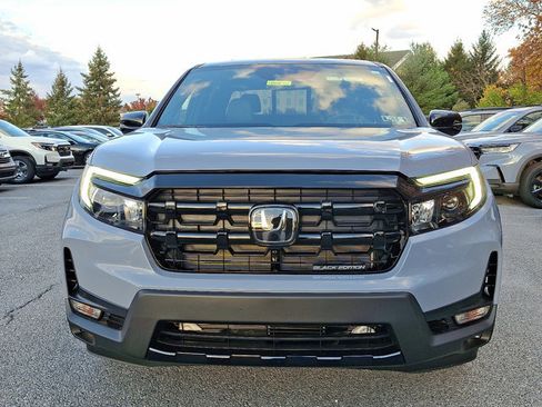 New 2026 Honda Ridgeline Black Edition image 2