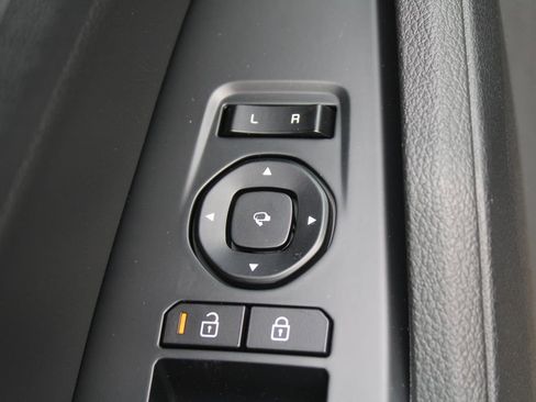 New 2026 Kia Sportage SX FWD image 21