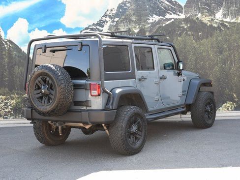 Used 2015 Jeep Wrangler Unlimited Sport w/ Quick Order Package 24S AWD/4WD image 3