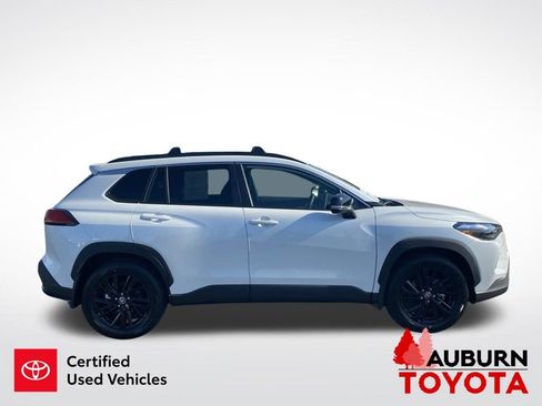 Certified 2026 Toyota Corolla Cross AWD Hybrid w/ Convenience Package image 9