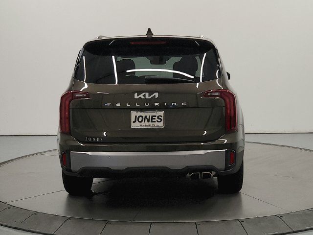Used 2025 Kia Telluride S FWD image 7