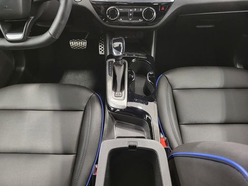 Used 2024 Buick Envista Sport Touring w/ Convenience I Package image 18