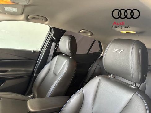 Used 2025 Buick Encore GX Sport Touring w/ Advanced Technology Package image 17