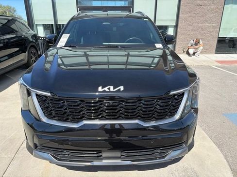 Certified 2025 Kia Sorento SX Prestige AWD/4WD image 7