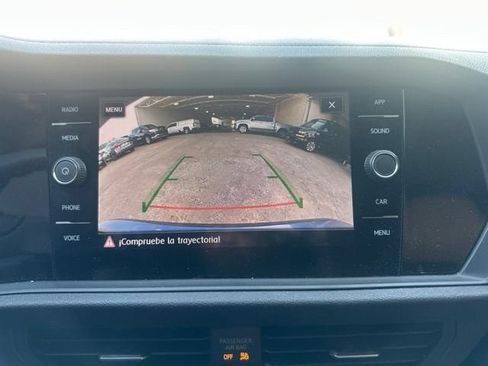 Used 2020 Volkswagen Jetta SEL FWD image 9
