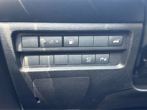 New 2026 Nissan Rogue SL AWD/4WD image 13