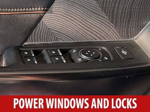 Used 2023 Ford F250 Platinum AWD/4WD image 10