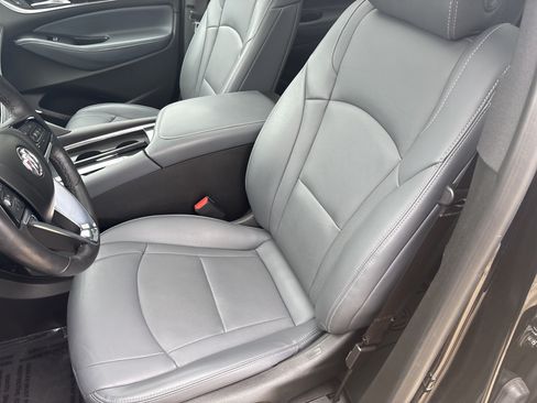 Used 2023 Buick Enclave Essence w/ Experience Buick Package AWD/4WD image 10