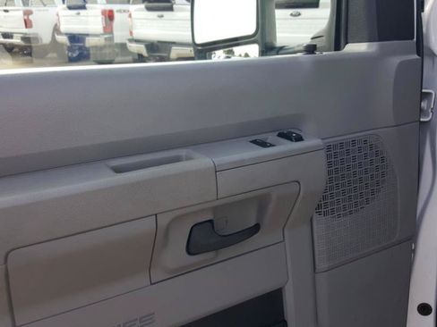 Used 2023 Ford E-350 and Econoline 350 Super Duty w/ Power Windows & Locks Group RWD image 19