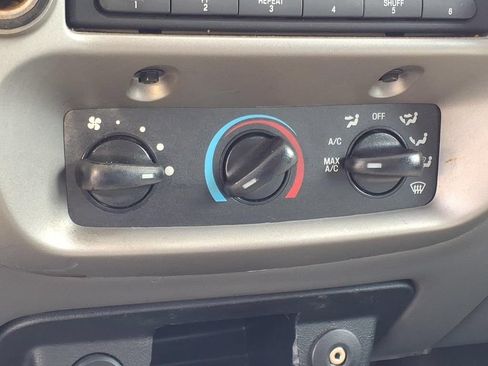 Used 2010 Ford Ranger XL RWD image 10