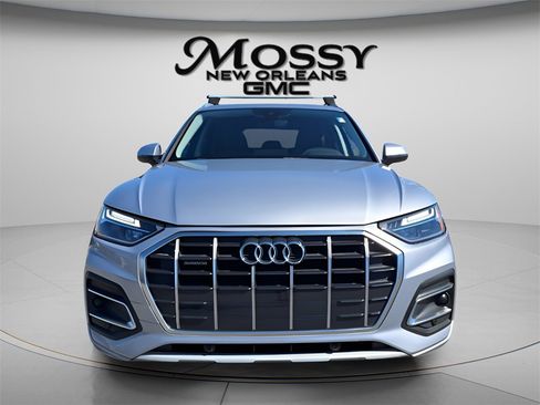 Used 2021 Audi Q5 2.0T Premium w/ Convenience Package image 2