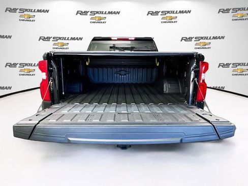 Used 2025 Chevrolet Silverado 1500 LT Trail Boss w/ Convenience Package II AWD/4WD image 27