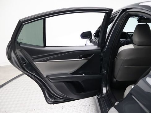 Certified 2025 Toyota Camry SE image 21