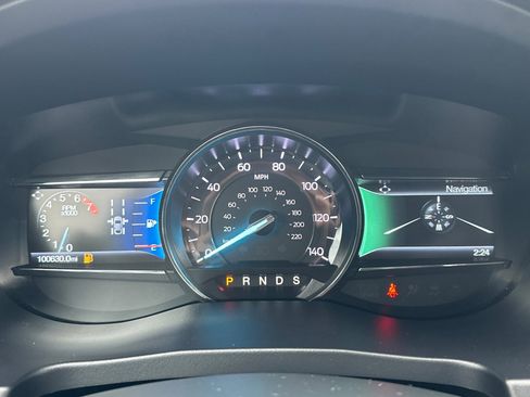 Used 2019 Ford Explorer XLT w/ Equipment Group 202A image 23