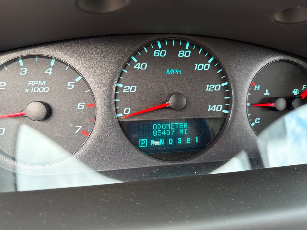 Used 2010 Chevrolet Impala LS FWD image 14