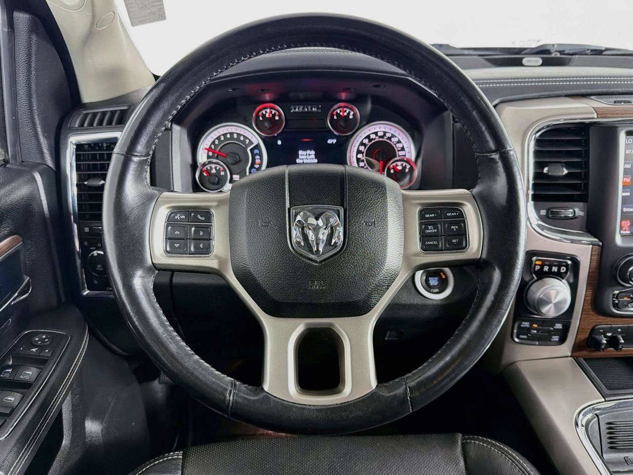 Used 2017 RAM 1500 Laramie w/ Convenience Group AWD/4WD image 14